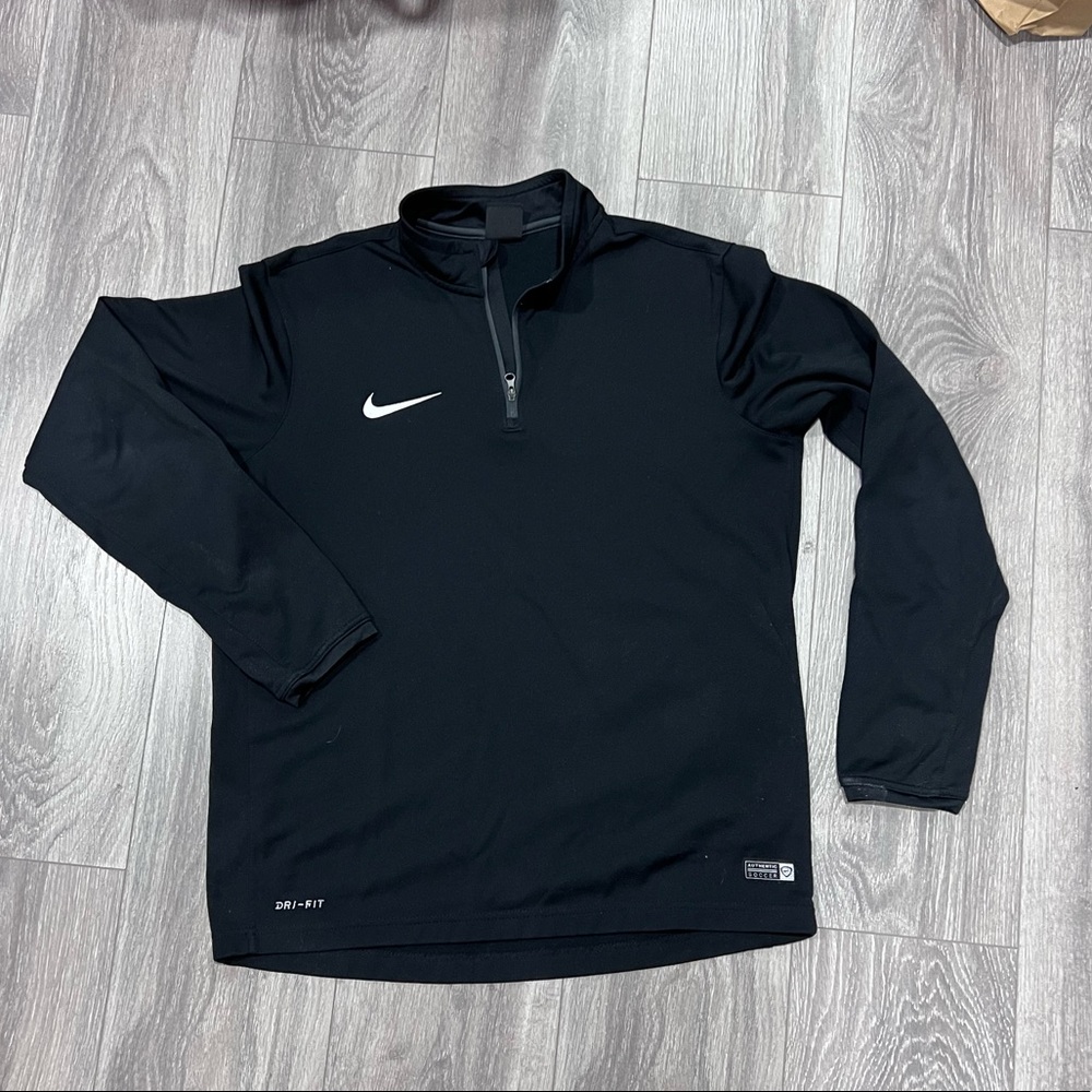 Men’s NIKE Authentic Soccer Quarter-zip